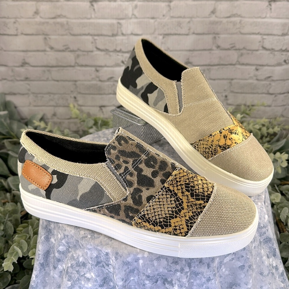 ZoLucky Tan Multimedia & Multicolor Fashion Canvas Casuals WMS 10M🤎NWOT